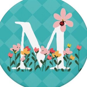 Meet your Posher, Macy